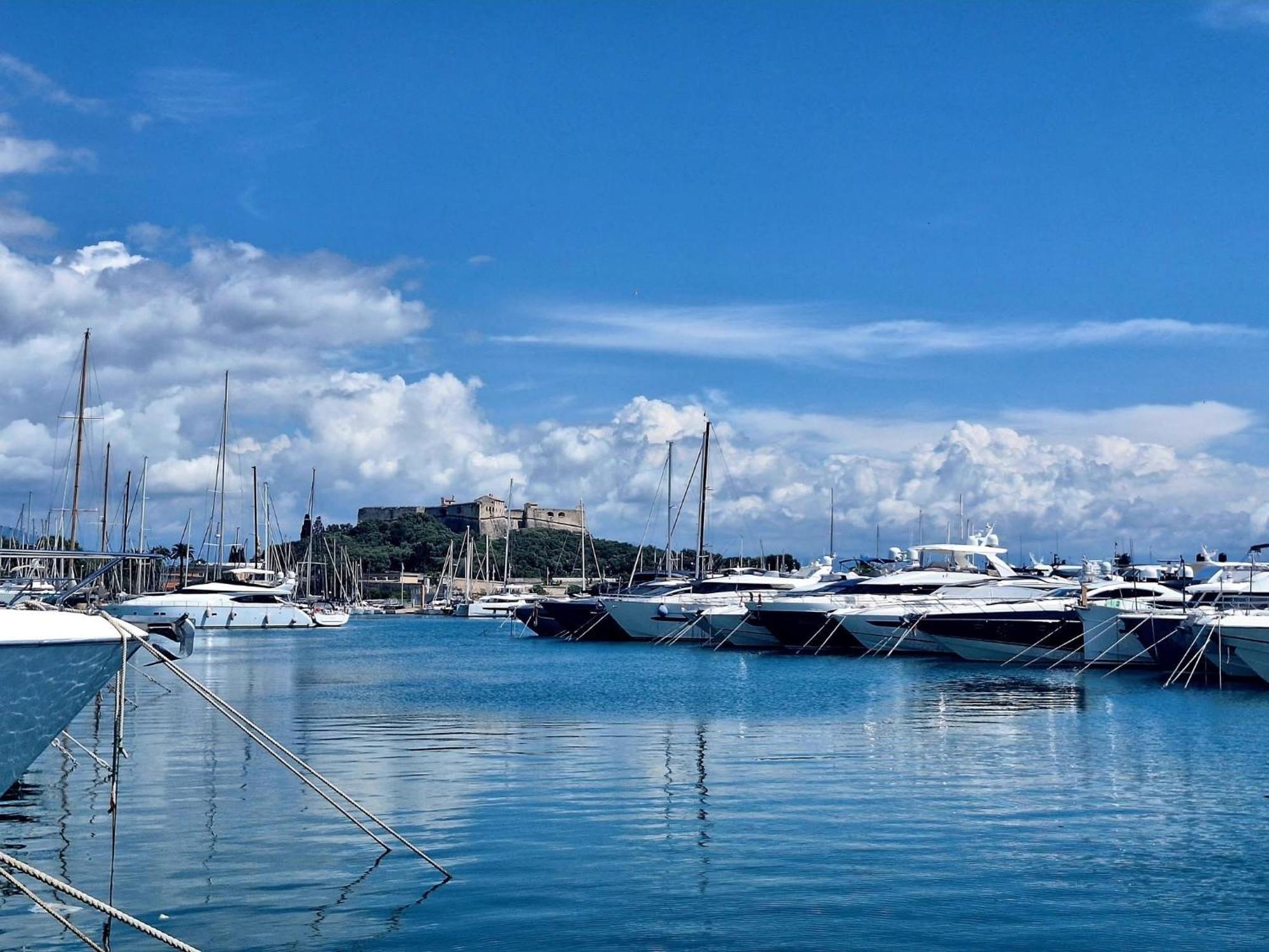 Escapade Antiboise Avec Parking Inclus Hotel Antibes Buitenkant foto